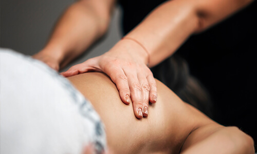 leczniczy masaż w Rehastudio
